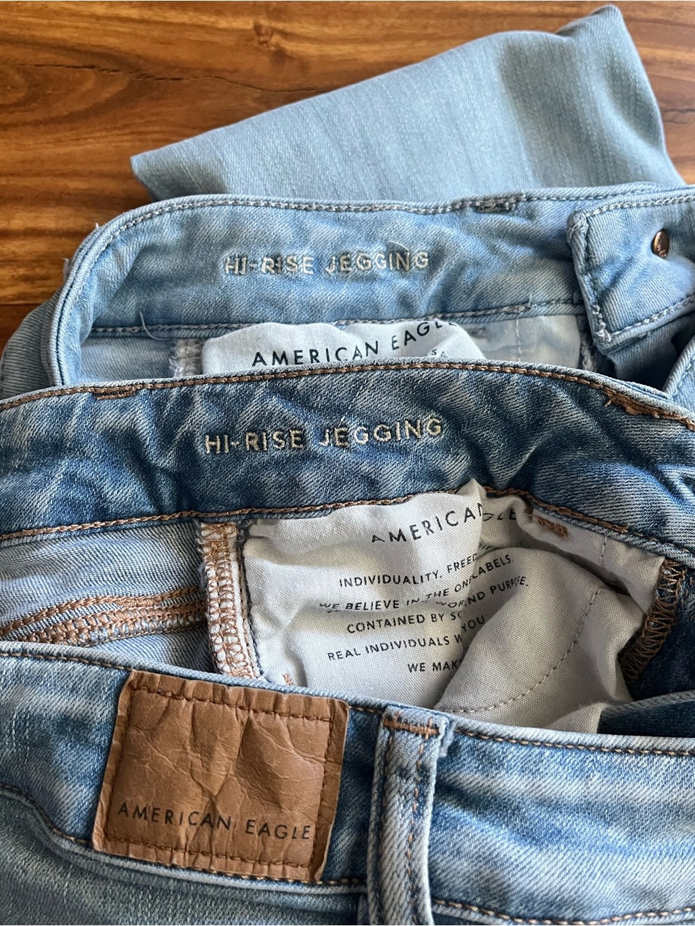 American Eagle Jeans - Picture 4 of 7